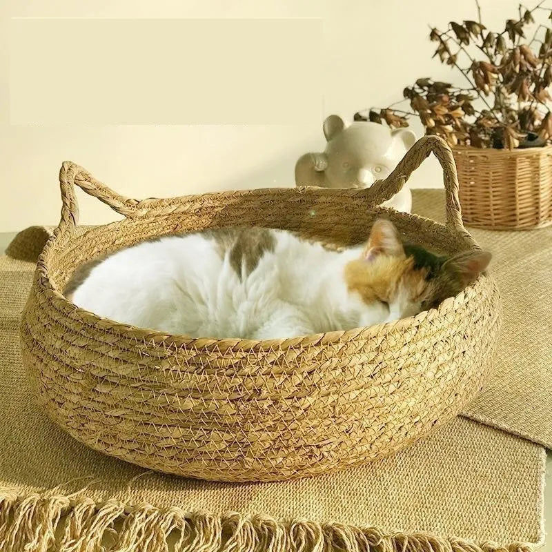 Four Seasons Cat Bed Woven Removable